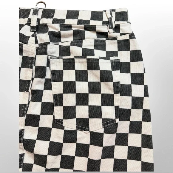 🖤🤍 Urban Outfitters Checkered Mini Skirt | O-Ring Zip | Size 5/27 - Picture 6 of 11